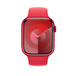 红色运动型表带的搭配效果，展示 Apple Watch 45 毫米表壳和数码表冠。
