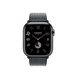 Noir 黑色 (黑色) 配 Denim 丹寧色 (藍色) Toile H Single Tour 錶帶，展示 Apple Watch 錶面。 