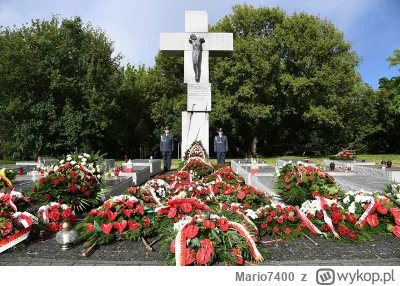 Mario7400 - >Pomnik oczywiscie potrzebny i to na centralnym placu w Warszawie a nie w...