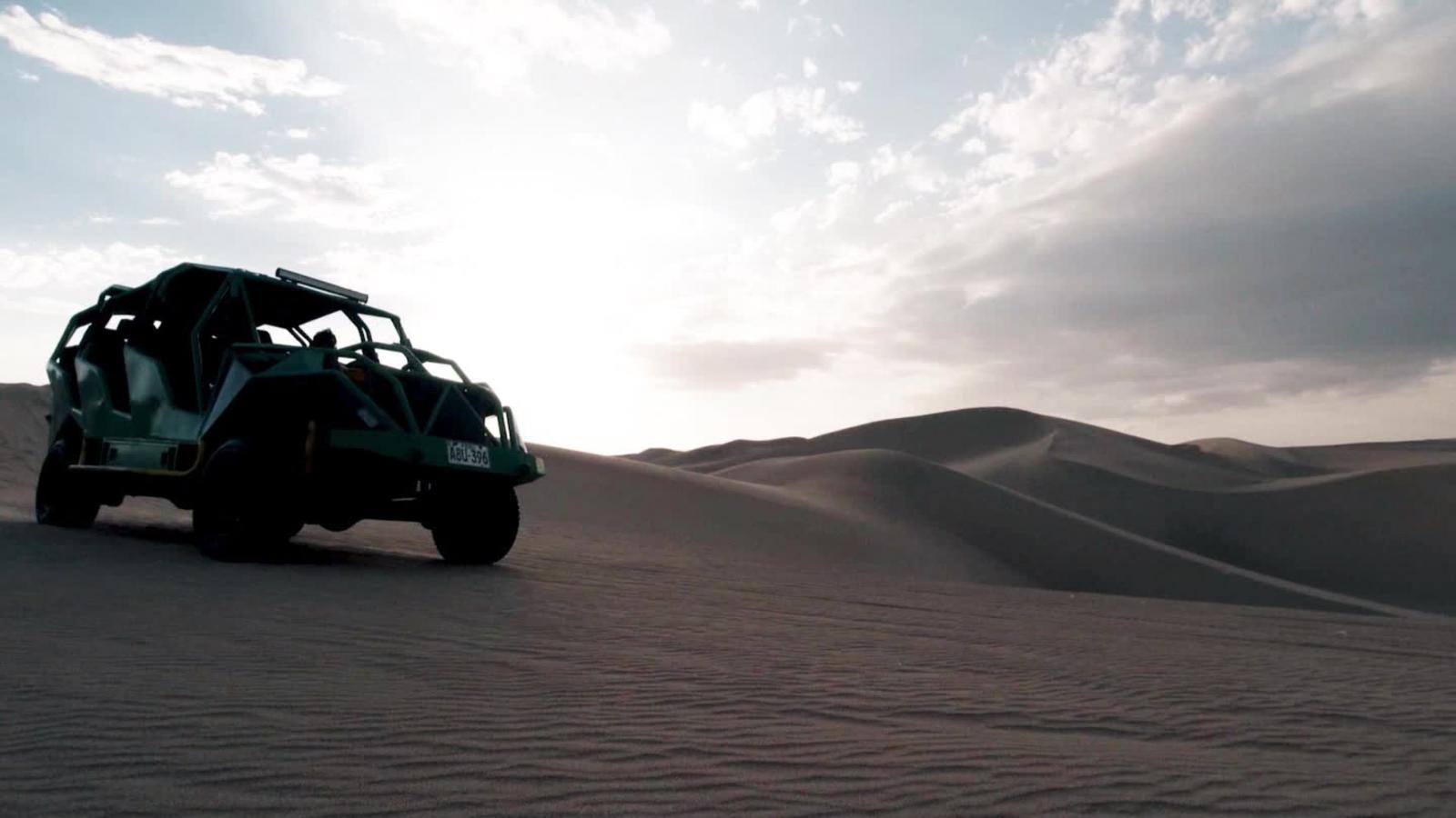 Buggies en el increíble oasis de Huacachina, en Perú