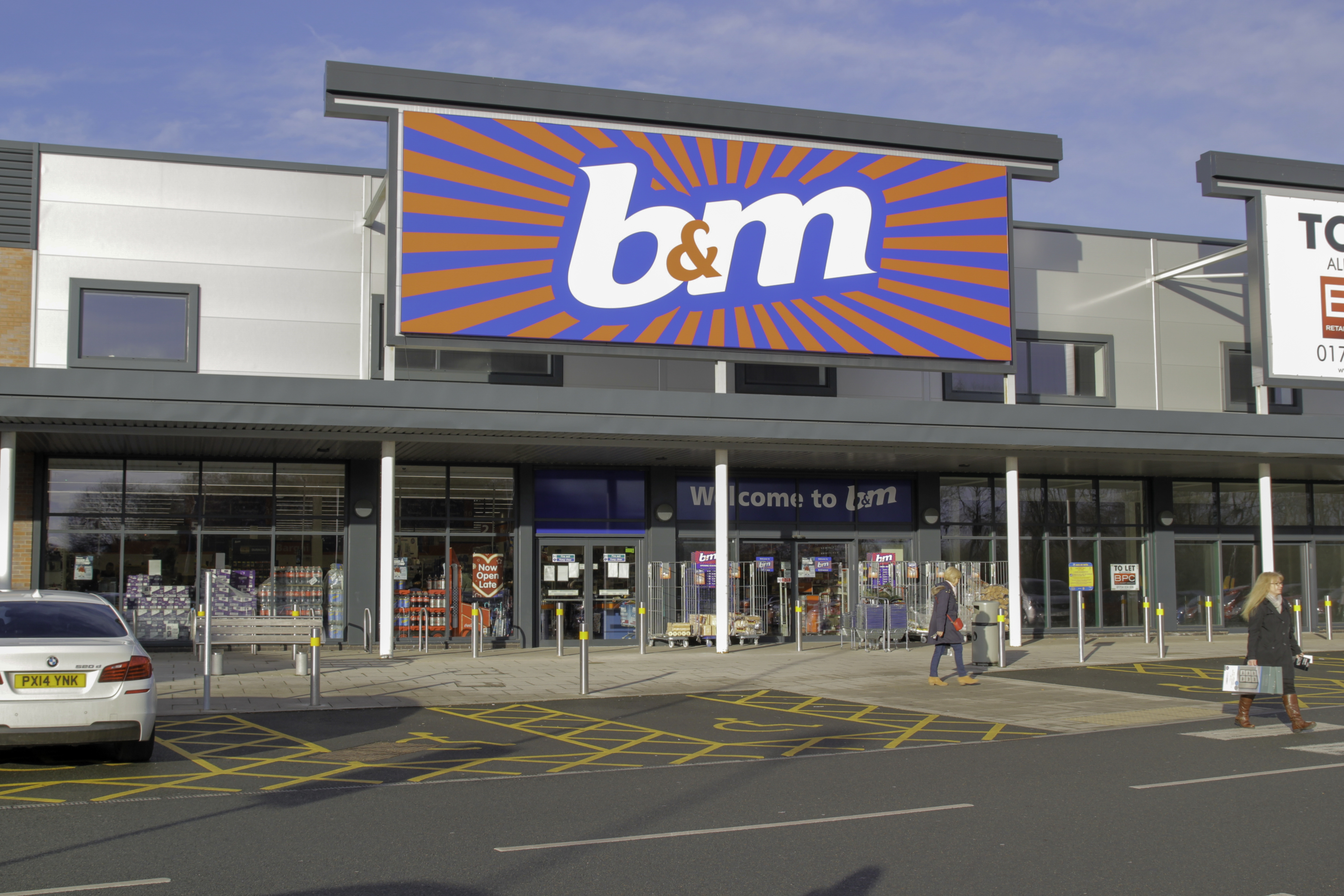 B&M early May bank holiday 2024 opening times: What time are stores open?
