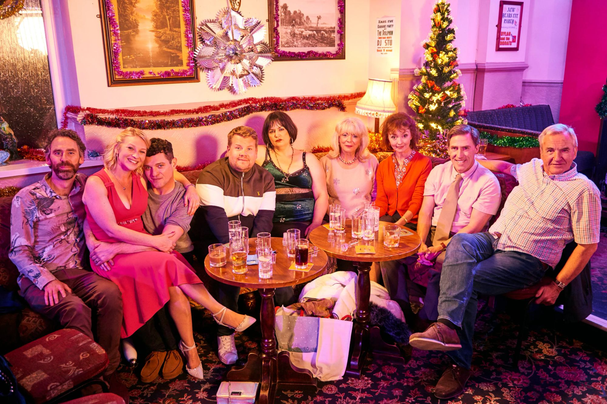 Forgotten Gavin and Stacey actor   ‘confirms’ they are returning