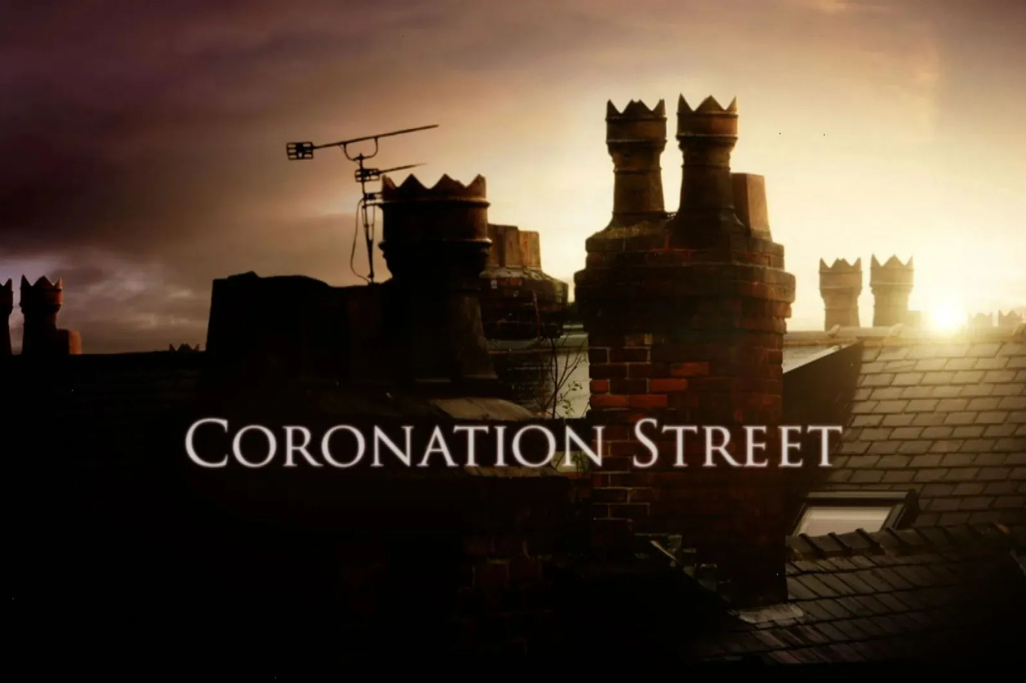 Coronation Street legend comes out of retirement 26 years after quitting role