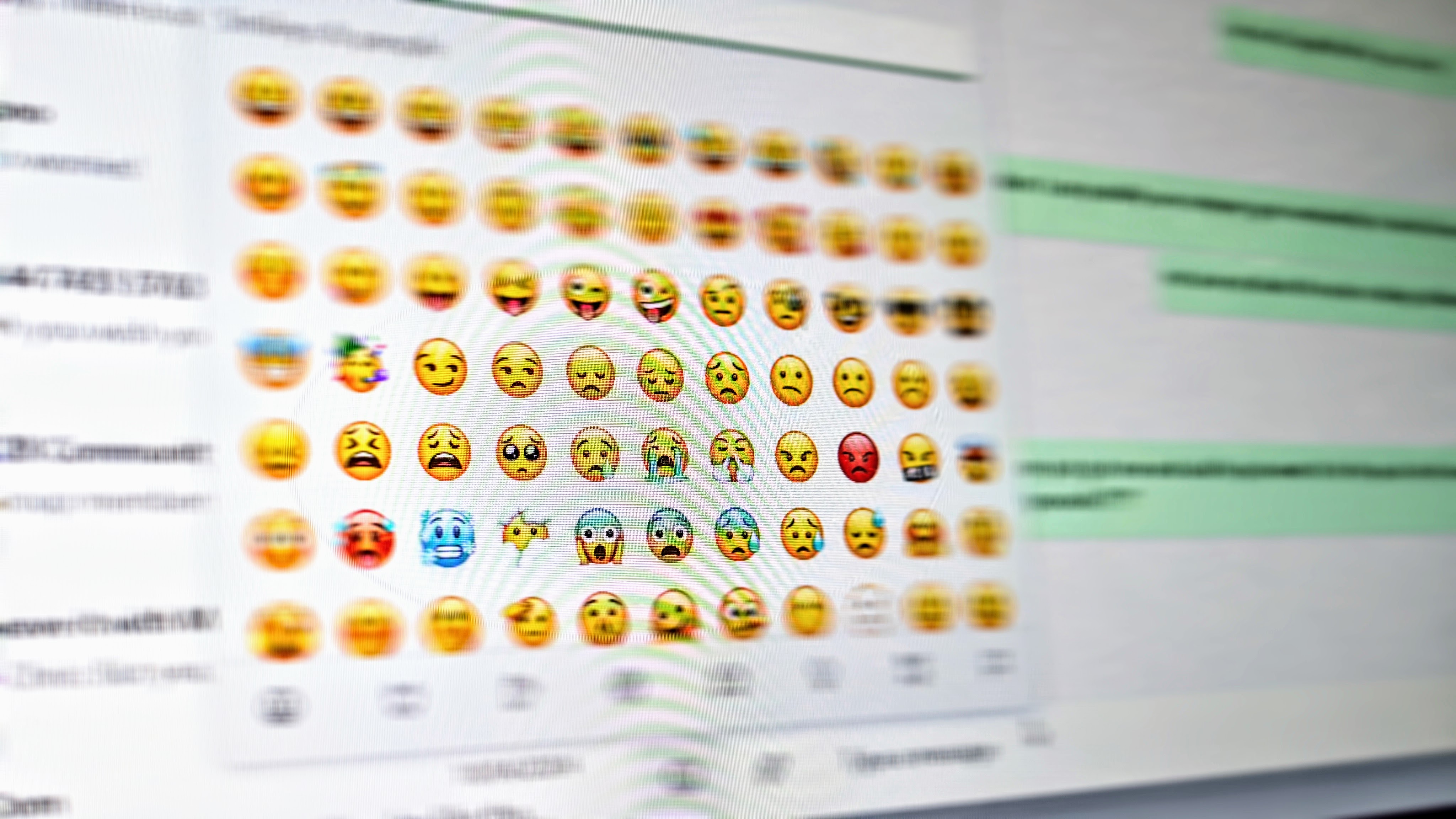 This WhatsApp emoji hack will blow your mind 