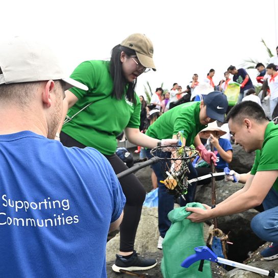 SM commits to creating new waves with record-breaking International Coastal Cleanup