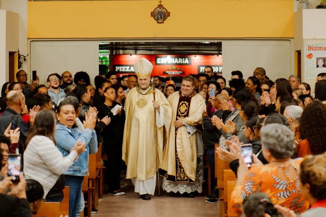 Bishop José Negri (left, with miter and crosier) in São Paulo, Brazil on January 24.