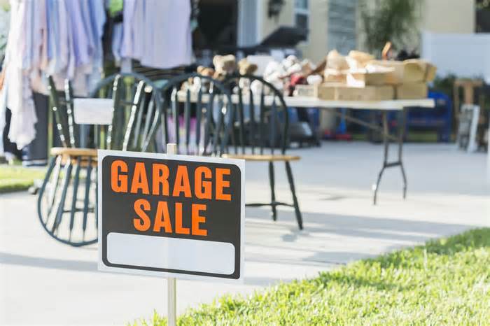 40 Garage Sale Finds That Could Secretly Be Worth a Ton