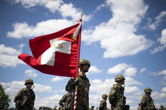 L'armée suisse doit obtenir 4 milliards de plus pour 2025-2028. [Keystone - Gian Ehrenzeller]