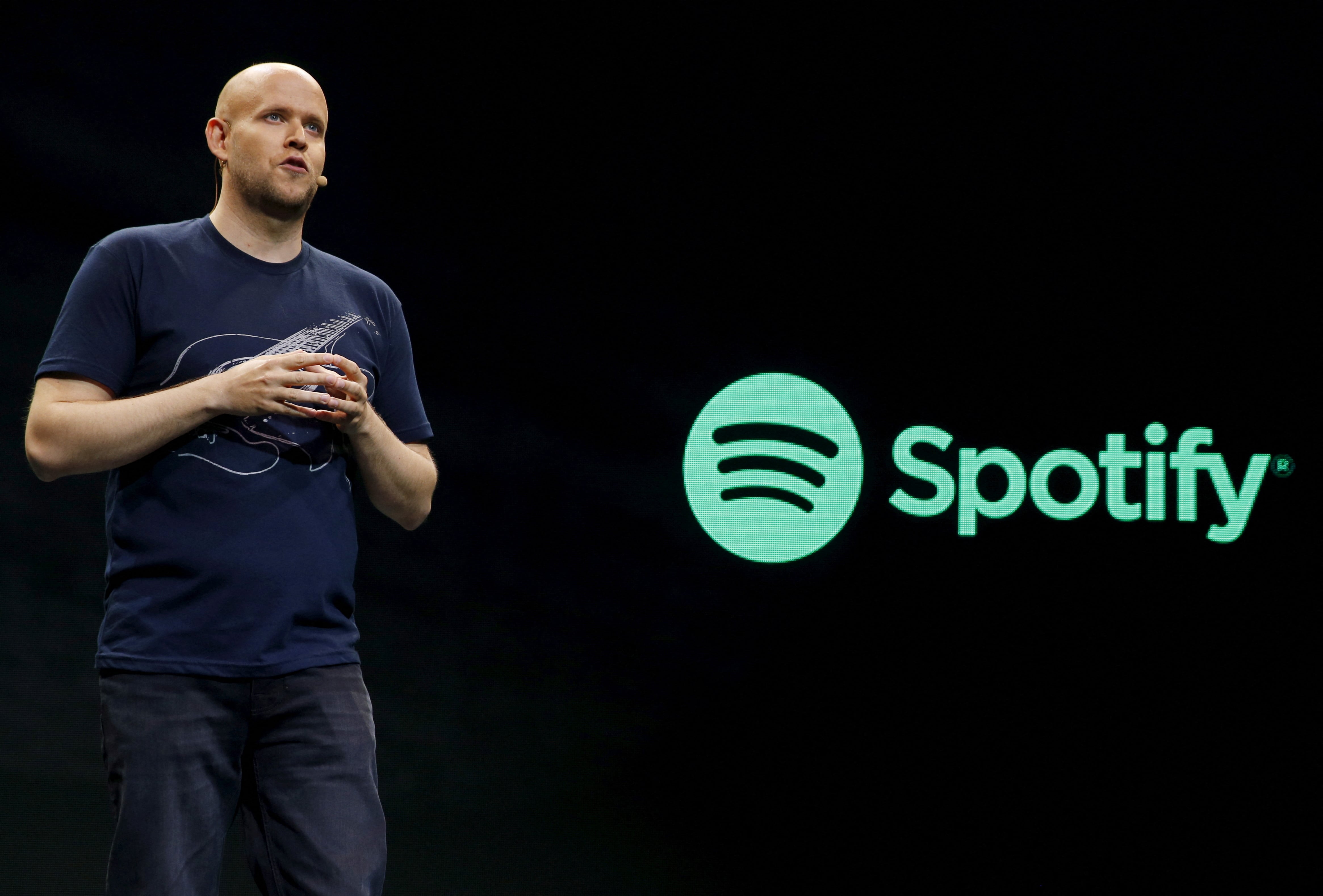 El consejero delegado de Spotify, Daniel Ek, habla durante un evento de prensa en Nueva York el 20 de mayo de 2015. Spotify es uno de los pocos gigantes tecnológicos europeos.