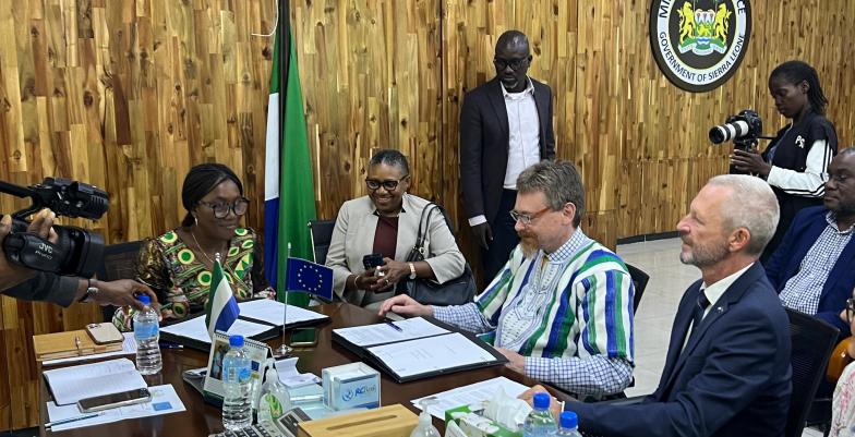 Deputy Finance Minister and the EU Ambassador signing the EUR 90 million financing agreement .jpeg