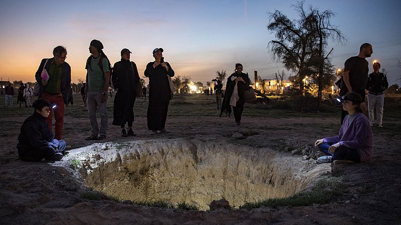 Metrpolis dedica un segundo captulo a la Bienal de Sharjah, adentrndose en enclaves martimos y en el desierto