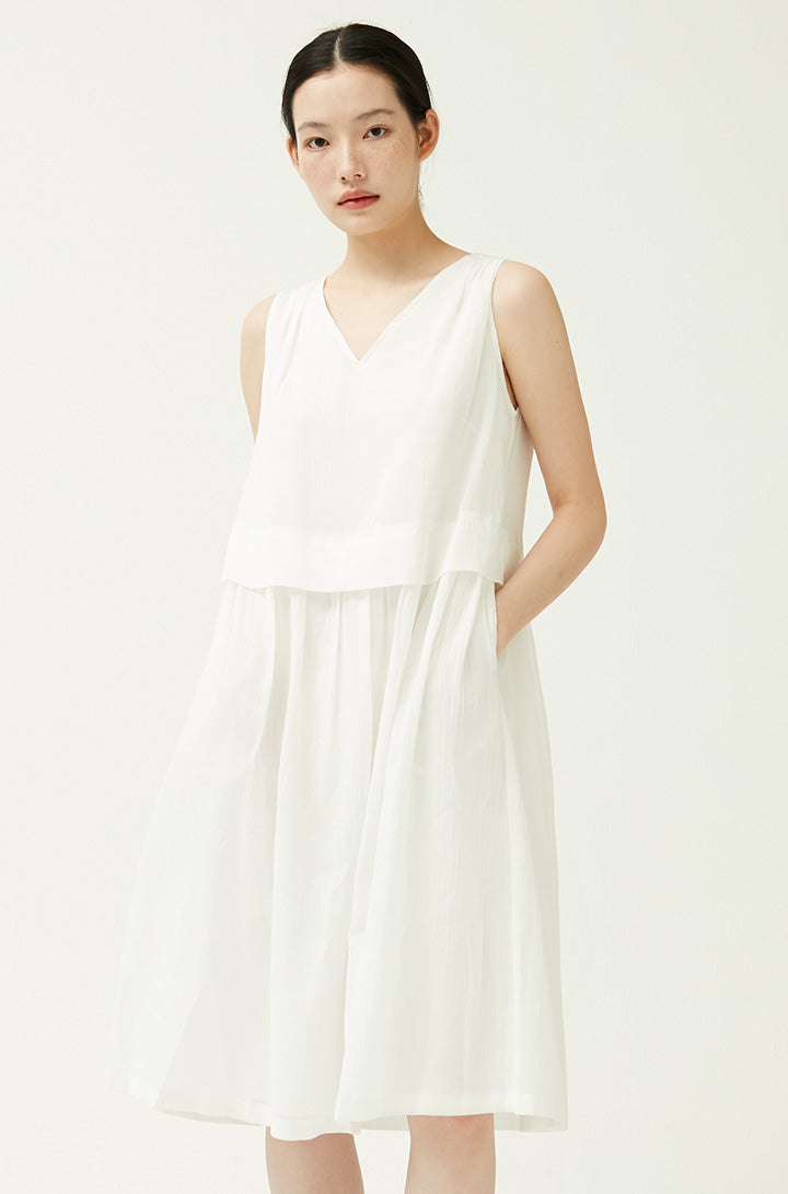 PIA PLISSE DRESS in Ivory