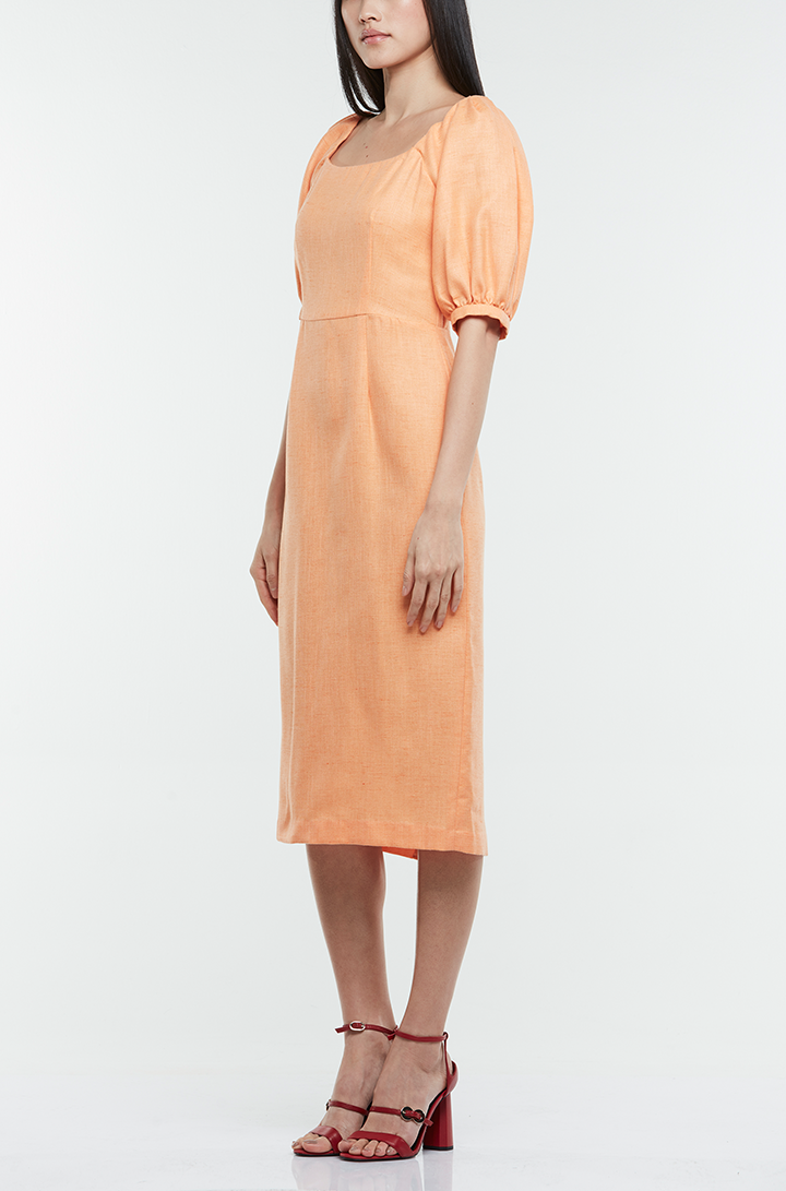 PUFF SLEEVE STRAIGHT CUT DRESS