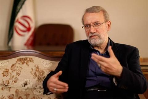 L'ancien président du Parlement iranien, Ali Larijani, s'est inscrit comme candidat à l'élection présidentielle