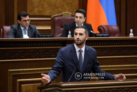 روبينيان يعتبر التصريحات المنتظمة الصادرة عن وزارة الخارجية الروسية مضرة للعلاقات الأرمنية الروسية
