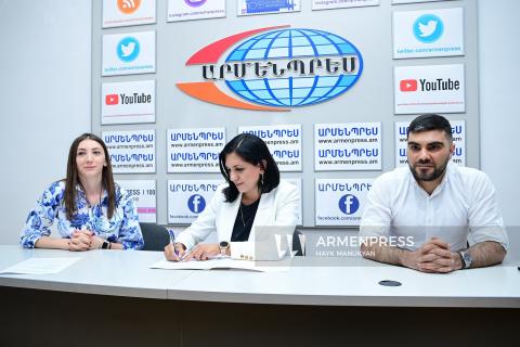 التوقيع على مذكرة تفاهم بين شركة "مهر ميديا ​​كروب" الإيرانية ووكالة أنباء "أرمنبريس" الحكومية الأرمنية