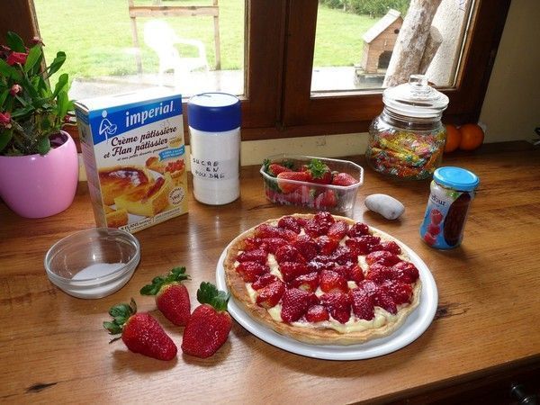 Tarte aux fraises rapide et  facile  de Samantha et  bleuvif