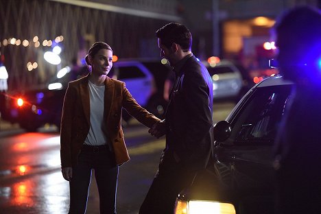 Lauren German, Tom Ellis - Lucifer - Pekelný pokusný králík - Z filmu