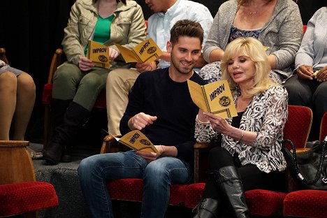 Jean-Luc Bilodeau, Loni Anderson - Baby Daddy - Not So Great Grandma - Photos