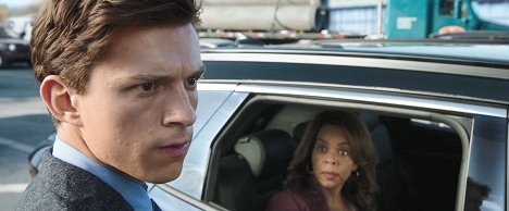 Tom Holland, Paula Newsome - Spider-Man: No Way Home - Van film