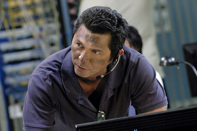 Magnetyczne tornado - Z filmu - Lou Diamond Phillips