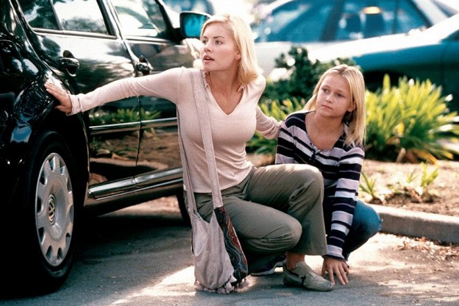 24 hodin - Z filmu - Elisha Cuthbert, Skye McCole Bartusiak