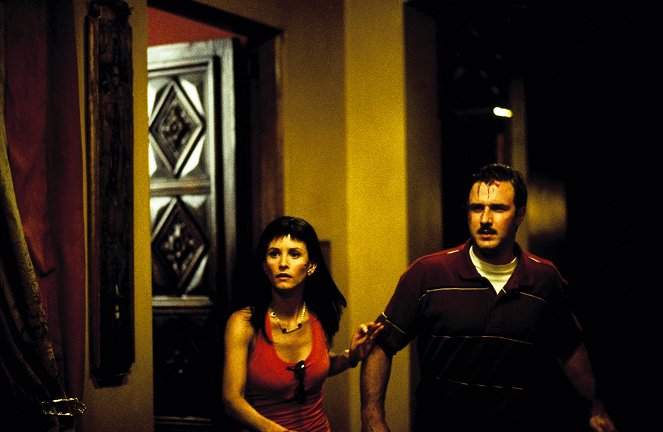 Scream 3 - Photos - Courteney Cox, David Arquette