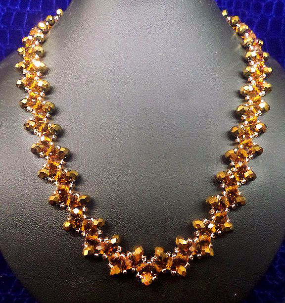 free-beaded-necklace-tutorial-gold-1 (576x612, 502Kb)