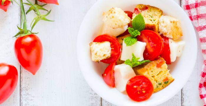 CAPRESE-DI-STRACCHINO-E-FRITTATINA-9132-1-720x523 (700x359, 254Kb)