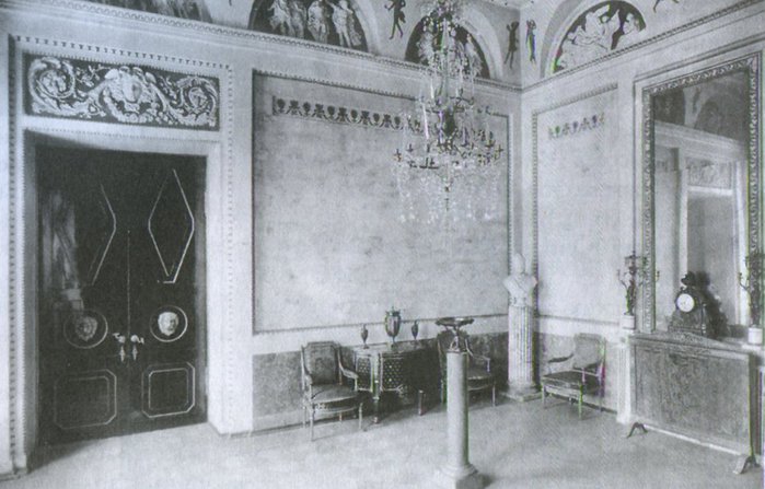 Stroganov-small-salon1920s (700x447, 67Kb)