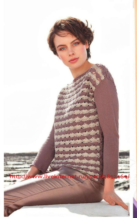 Двухцветный пуловер с узором из ракушек (440x700, 221Kb)