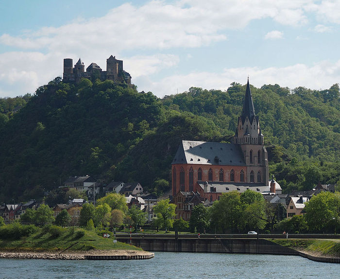 Oberwesel_Liebfrauenkirche_und_Schönburg_2014 (900x774, 95Kb)