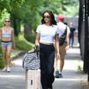 Shay Mitchell – Spotted at the West Side Heliport in New York CityPrKIzP - 454 x 537