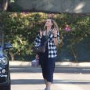 Missi Pyle – Runs errands in Los Angeles - 454 x 499