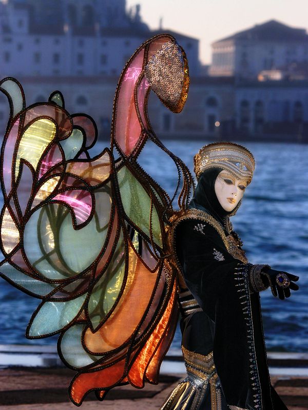 I love the wings #Mask in #Venice #Carnival
