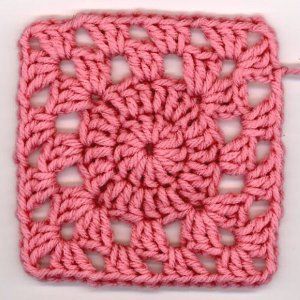 Precious Pink Squircle - cute granny square pattern
