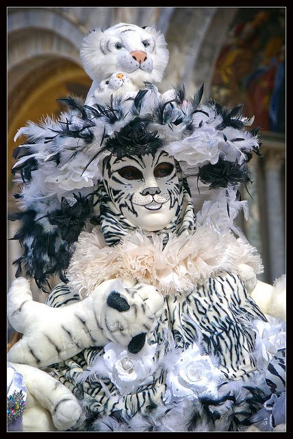 Venice carnival 2011 - Tiger woman |