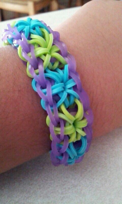 Rainbow loom