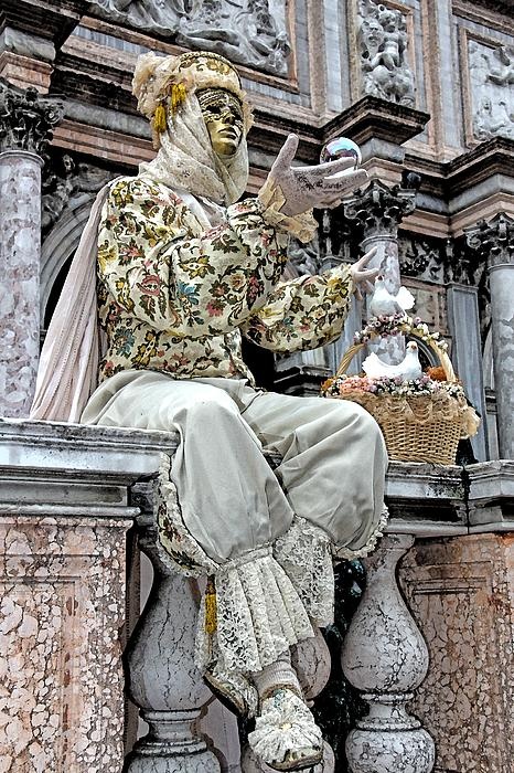 Carnevale in Venice, Italy.  Photo by Per Lidvall  www.AspectusForma.com