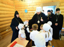 Митрополит Наро-Фоминский Никандр посетил подворье Покровского ставропигиального женского монастыря в Троице-Лыкове