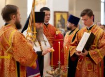 Архиерейское богослужение состоялось в храме благоверного князя Андрея Боголюбского на Волжском