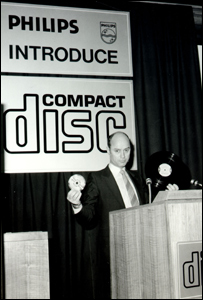 First worldwide presentation of the Philips CD Audio made by Joop Sinjou, Head of Philips CD-Lab (founded 1978) on March 9th, 1979 ( Joop Sinjou)