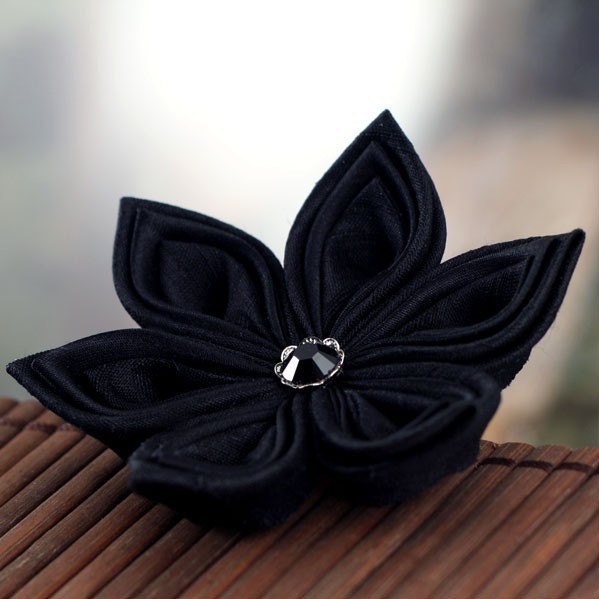 Black Star - Kanzashi Style Silk Flower Brooch