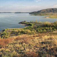 Каргалинское водохранилище :: Александр Никишков