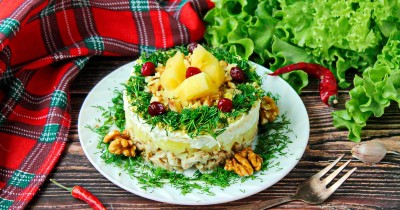 Салат Дамский каприз с курицей ананасом сыром