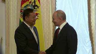Владимир Путин проводит серию двусторонних встреч с высокопоставленными гостями ПМЭФ