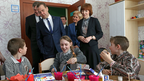 Дмитрий Медведев посетил ярославский центр социальной помощи семье и детям и встретился с губернатором региона Сергеем Ястребовым