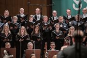 Zakończenie Sezonu Artystycznego. Adriana Ferfecka (sopran), Agata Schmidt (alt), Mykhailo Kushlyk (tenor), Volodymyr Tyshkov (bas), Chór Polskiego Radia w Krakowie, Maria Piotrowska-Bogalecka – przygotowanie Zespołu, kierownictwo artystyczne, Artyści Chóru Filharmonii Narodowej, Bartosz Michałowski – dyrektor Chóru FN, Orkiestra Polskiego Radia w 