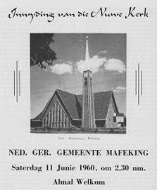 Mafikeng se NG kerkraad het Vermooten op 23 Augustus 1957 as argitek aangestel vir die gemeente se nuwe kerkgebou. Die hoeksteenlegging was op 31 Oktober 1959.