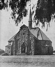 Wynand Louw het die NG kerk op Luckhoff in die Vrystaat in vennootskap met Gerard Moerdijk ontwerp.